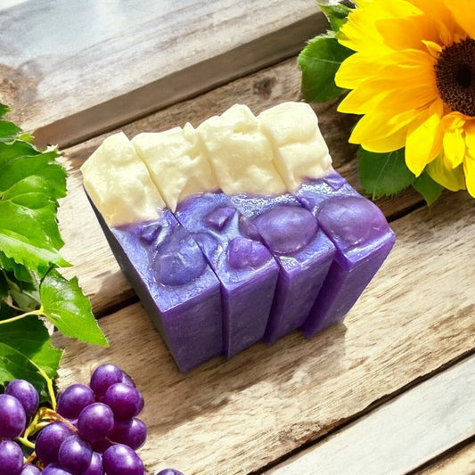 Paki Walakshi- Grape Dumplings Soap