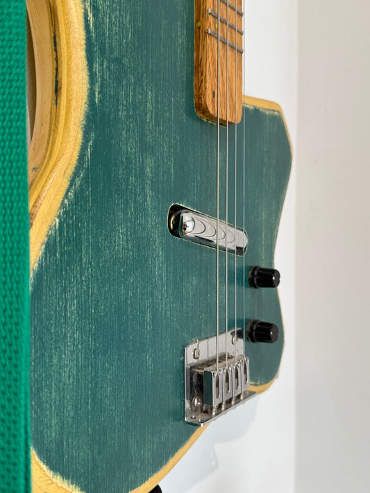 Lightning Bug Tenor Guitar